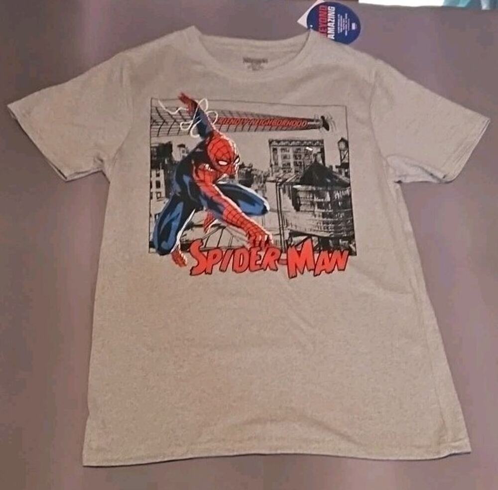 NWT Marvel Beyond Amazing Spider-Man T-Shirt Mens M Gray Short Sleeve